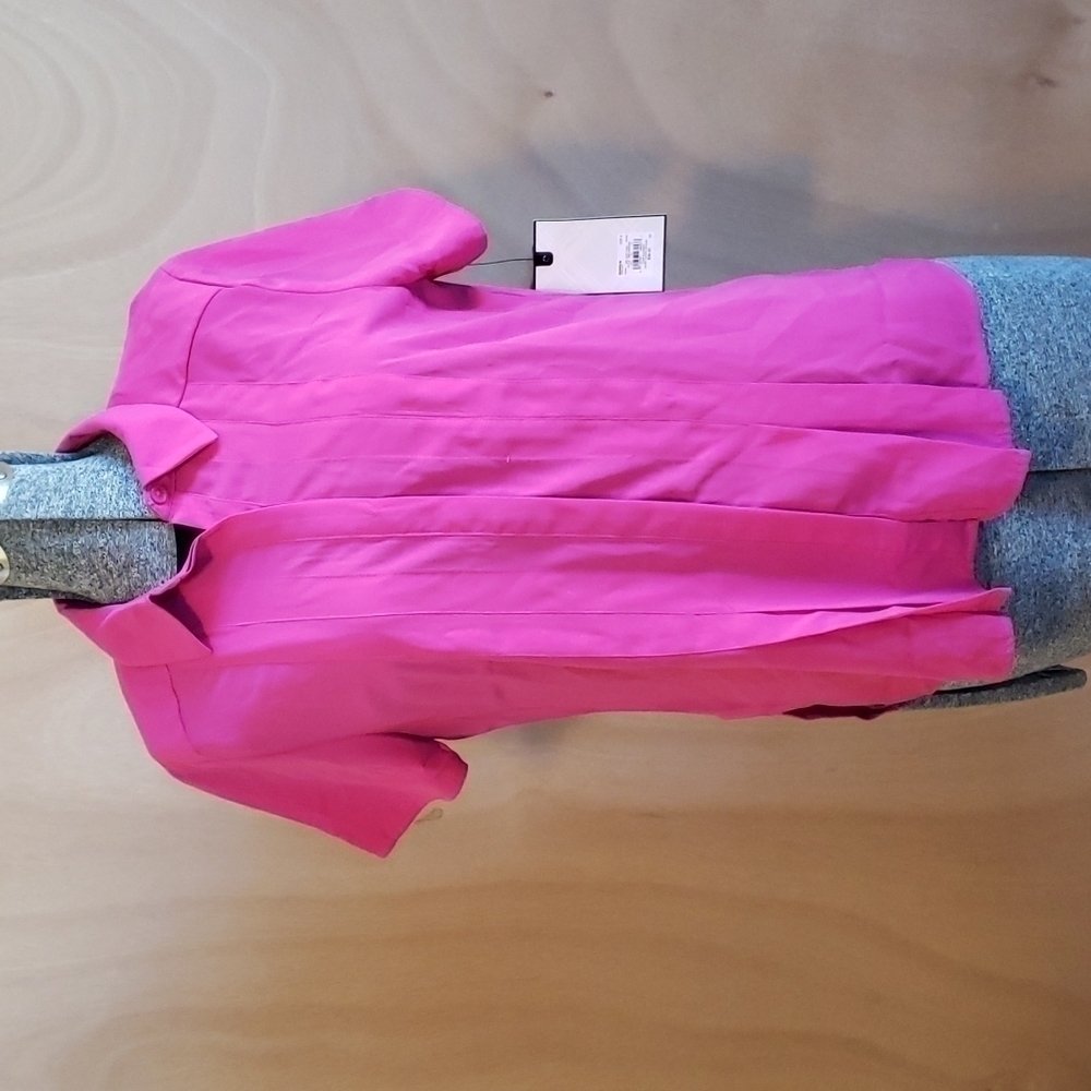 Dana Buchman Button Down Blouse